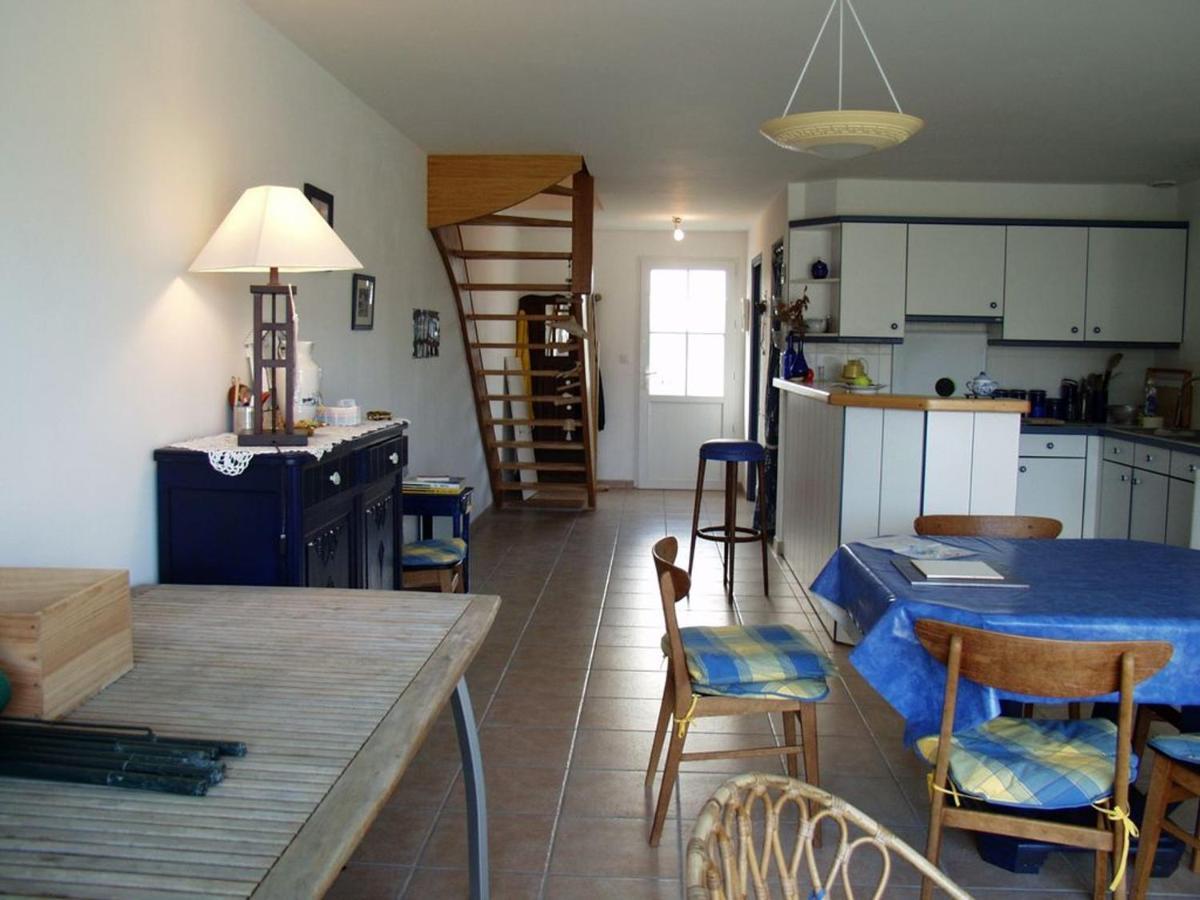 Maison Mitoyenne 3 Ch. Avec Jardin, Terrasse Et Poele A Bois, Proche Du Port De Sauzon, Animaux Ok - Fr-1-418-160 Екстер'єр фото